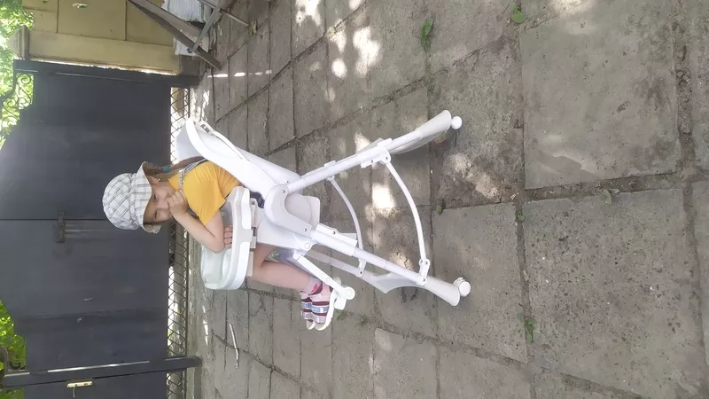 Детский стульчик для кормления,  регулируемый 