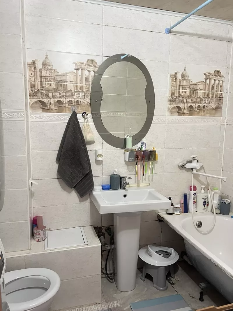 Продам 2-х комнатную квартиру в центре Григориополя по К. Маркса д 174 7